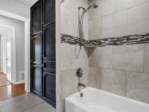 3712  Lawndale Avenue , Fort Worth Texas 76133