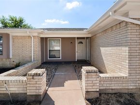 908  Highcrest Court , Arlington Texas 76017