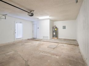 908  Highcrest Court , Arlington Texas 76017