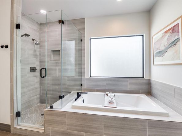 6932  Chantilly Court , Dallas Texas 75214