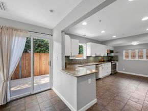1428  McCoy Street , Dallas Texas 75204
