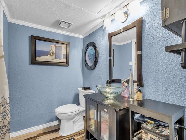 14800  Enterprise Drive  23D, Farmers Branch Texas 75234