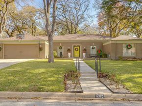 1705  Watson Street , Fort Worth Texas 76103