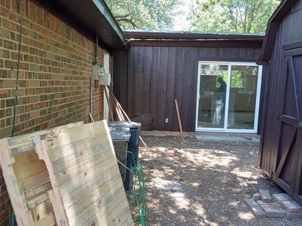 4528  Moorview Avenue , Fort Worth Texas 76119