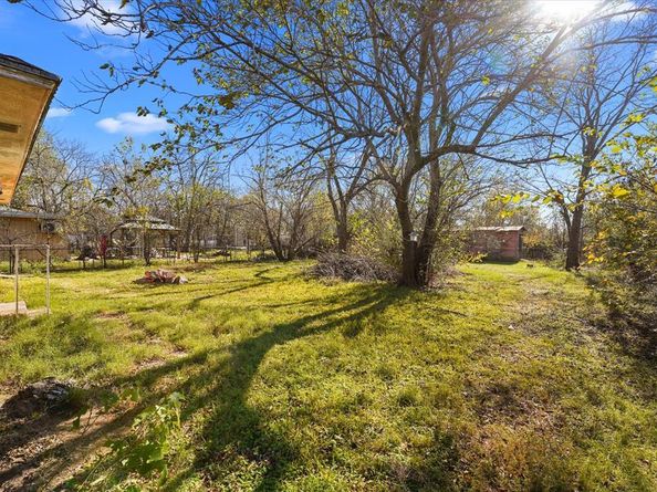 12924  Mitchell Drive , Balch Springs Texas 75180