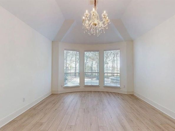 8709  Thompson Drive , Lantana Texas 76226