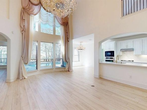 8709  Thompson Drive , Lantana Texas 76226