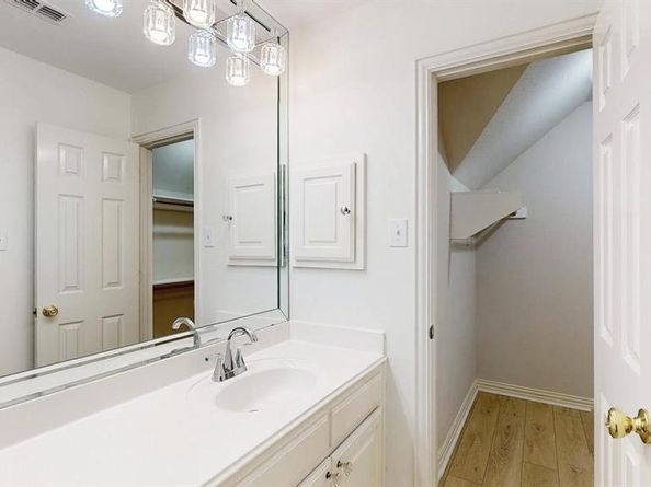 8709  Thompson Drive , Lantana Texas 76226