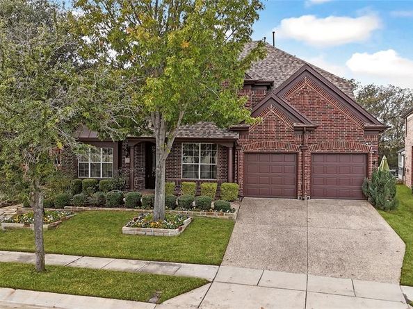 8709  Thompson Drive , Lantana Texas 76226