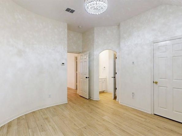 8709  Thompson Drive , Lantana Texas 76226