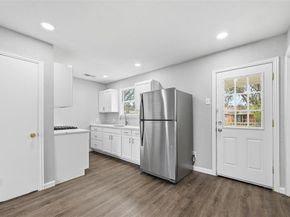 904  21st Street , Plano Texas 75074