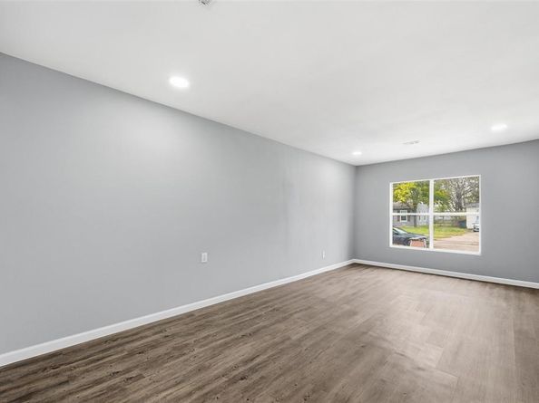 904  21st Street , Plano Texas 75074