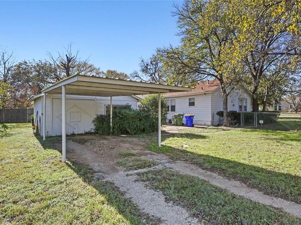 630  Easley Street , White Settlement Texas 76108