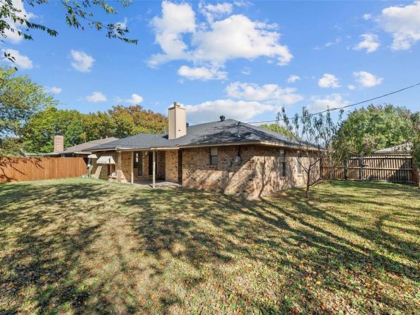 500  Pidgeon Court , DeSoto Texas 75115