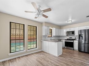 500  Pidgeon Court , DeSoto Texas 75115