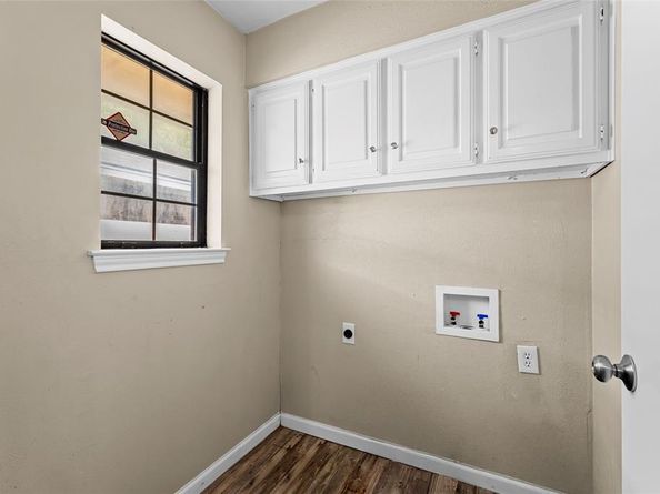 500  Pidgeon Court , DeSoto Texas 75115