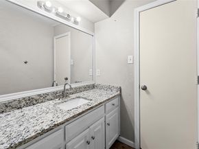 500  Pidgeon Court , DeSoto Texas 75115