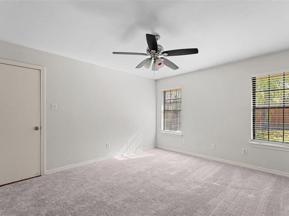 500  Pidgeon Court , DeSoto Texas 75115