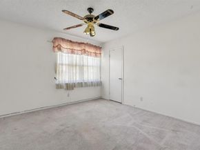 1832  Wonderlight Lane , Dallas Texas 75228