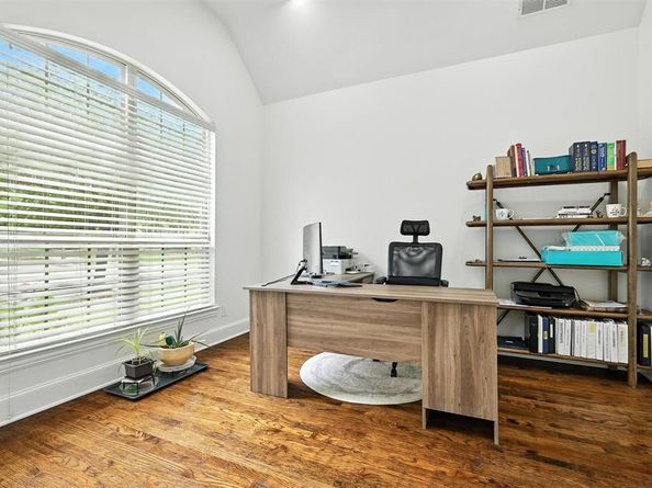 628  Four Stones Boulevard , Lewisville Texas 75056