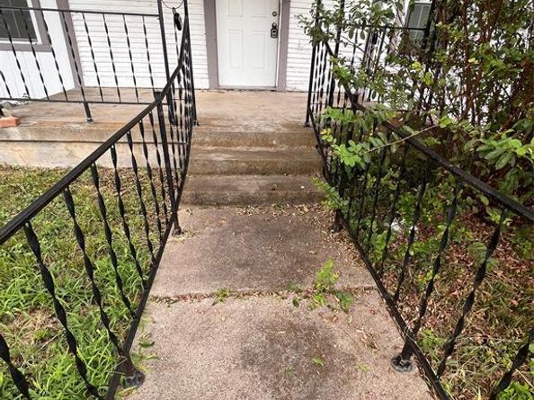 2928  Bomar Avenue , Fort Worth Texas 76103