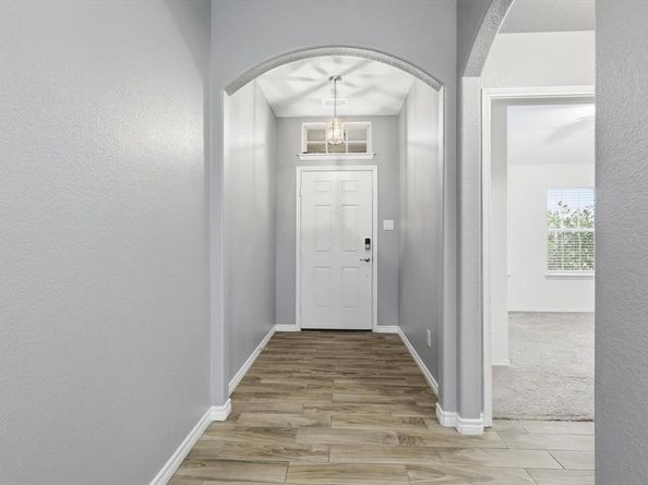 445  Pollyann Trail , Fort Worth Texas 76052