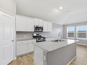 445  Pollyann Trail , Fort Worth Texas 76052