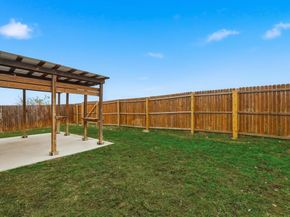 445  Pollyann Trail , Fort Worth Texas 76052