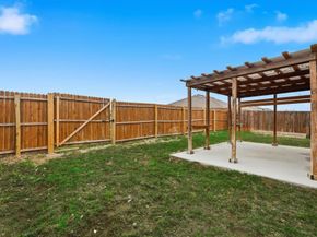 445  Pollyann Trail , Fort Worth Texas 76052