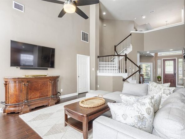 1432  Honey Locust Drive , Plano Texas 75023