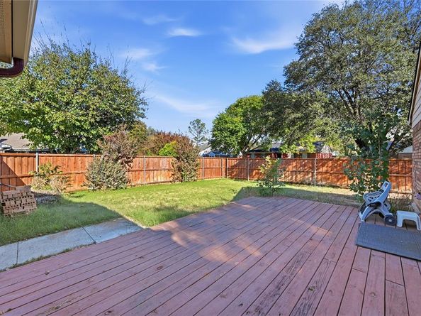 405  Wind Wood Drive , Lewisville Texas 75067