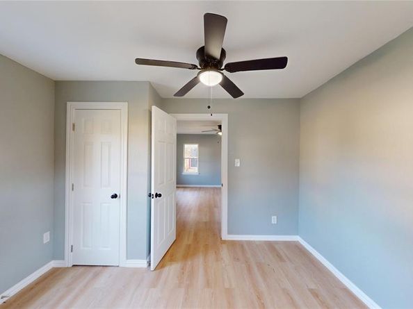 5729  Donnelly Avenue , Fort Worth Texas 76107