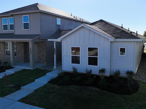 9348  PEAR BUTTE Drive , Fort Worth Texas 76140