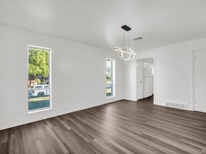 13351  Kit Lane , Dallas Texas 75240