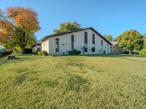 13351  Kit Lane , Dallas Texas 75240