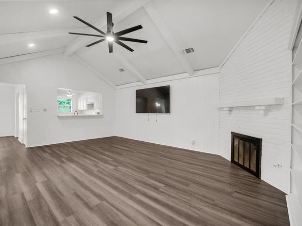 13351  Kit Lane , Dallas Texas 75240