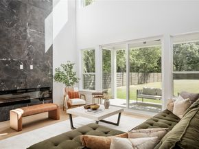 4046  Baker Avenue , Dallas Texas 75212