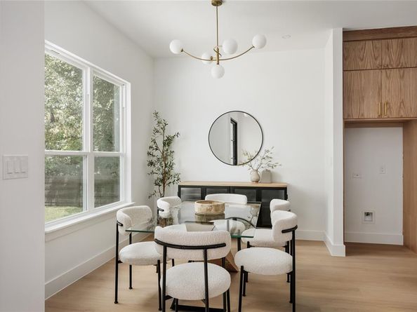 4046  Baker Avenue , Dallas Texas 75212