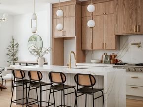 4046  Baker Avenue , Dallas Texas 75212