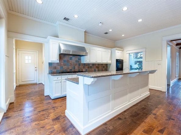 23  Lakeway Drive , Heath Texas 75032