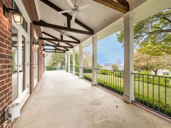 23  Lakeway Drive , Heath Texas 75032