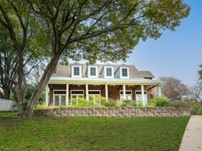 23  Lakeway Drive , Heath Texas 75032