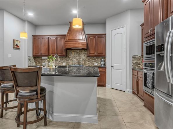 1229  Harris Hawk Way , Arlington Texas 76005