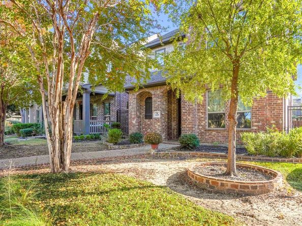 1229  Harris Hawk Way , Arlington Texas 76005