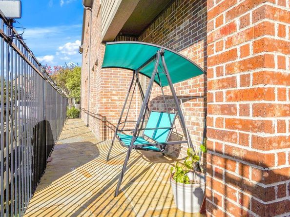 1229  Harris Hawk Way , Arlington Texas 76005