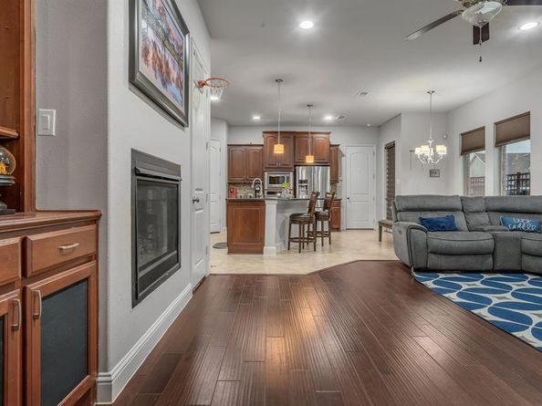 1229  Harris Hawk Way , Arlington Texas 76005