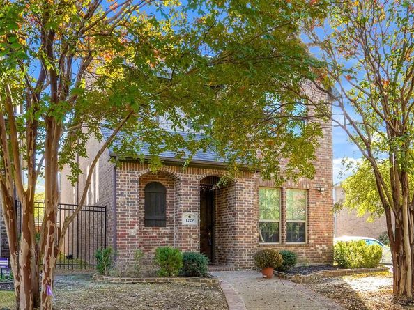 1229  Harris Hawk Way , Arlington Texas 76005