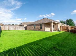 402  Andalusian Trail , Celina Texas 75009