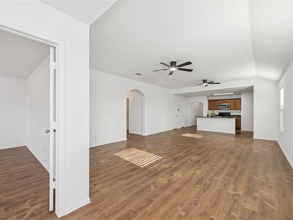 402  Andalusian Trail , Celina Texas 75009