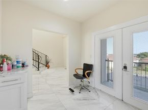 7725  Lakeview Circle , Fort Worth Texas 76179